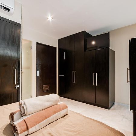 Brisas Beachfront Penthouses Cancún Exterior foto